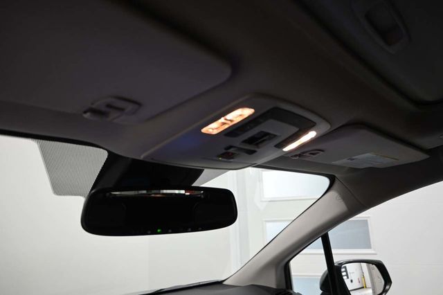 2026 Toyota Sienna XLE Mobility Handicap Van - 23065622 - 31