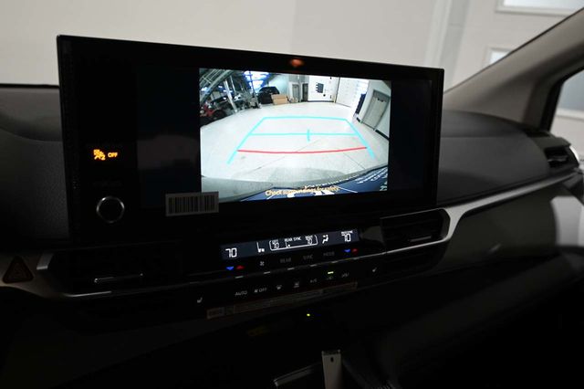 2026 Toyota Sienna XLE Mobility Handicap Van - 23065622 - 37