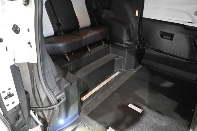 2026 Toyota Sienna XSE AWD 7-Passenger - 23038698 - 17