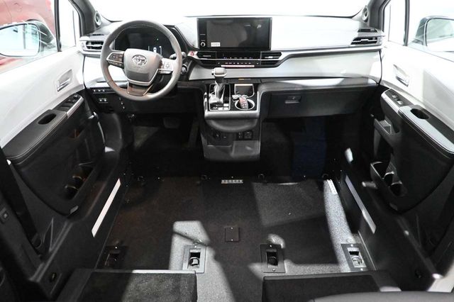 2026 Toyota Sienna XSE AWD 7-Passenger - 23038698 - 23