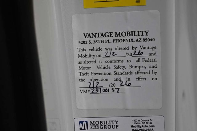 2026 Toyota Sienna XSE AWD 7-Passenger - 23038698 - 34