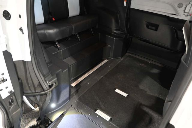 2026 Toyota Sienna XSE AWD 7-Passenger - 23079492 - 17