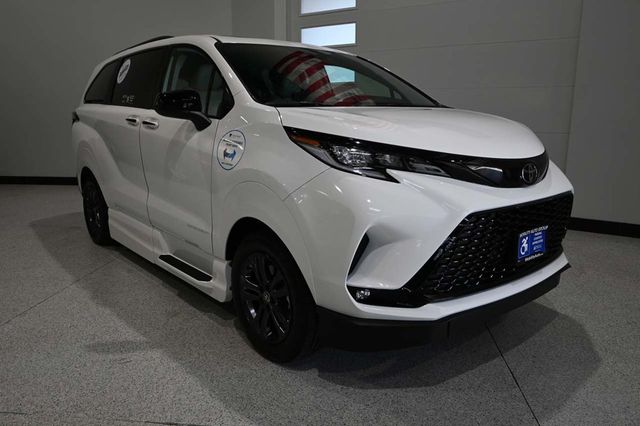 2026 Toyota Sienna XSE AWD 7-Passenger - 23079492 - 2