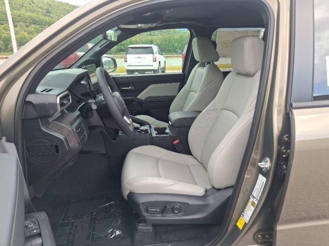 2026 Toyota Tacoma Limited - 23076255 - 10
