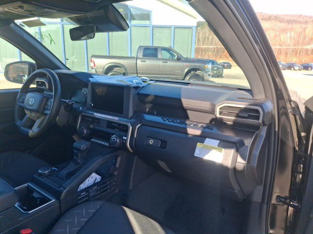 2026 Toyota Tacoma SR5 - 23080787 - 25