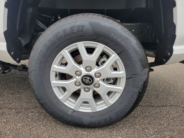 2026 Toyota Tacoma 2WD 2WD SR Double Cab 5' Bed Automatic - 22968109 - 12