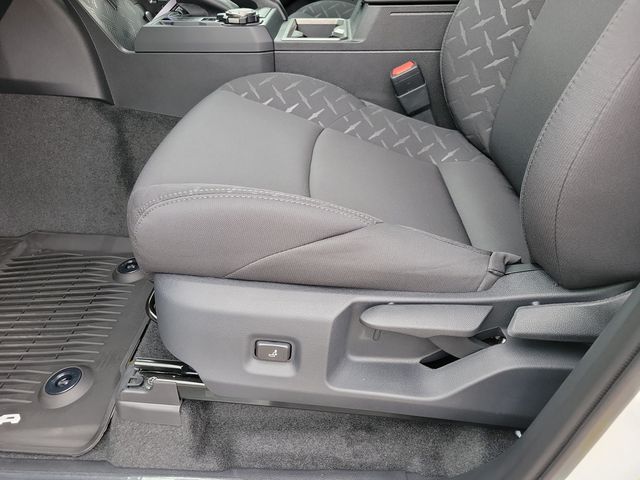 2026 Toyota Tacoma 4WD SR5 Double Cab 5' Bed Automatic - 23083129 - 4
