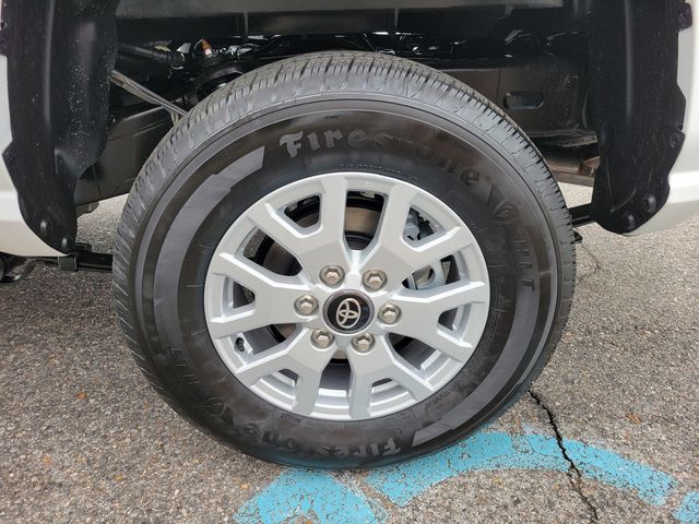 2026 Toyota Tacoma 4WD SR Double Cab 5' Bed Automatic - 22989742 - 12