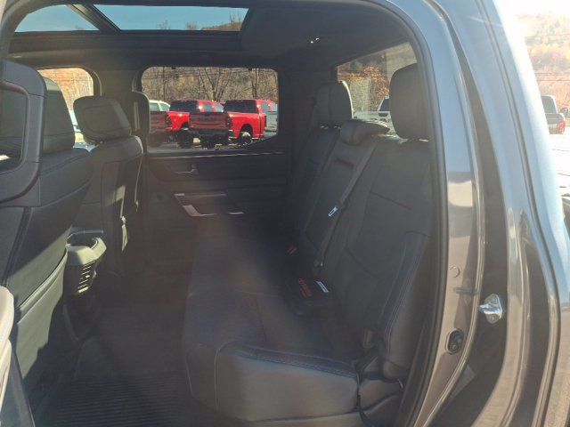 2026 Toyota Tundra Platinum - 23083856 - 26