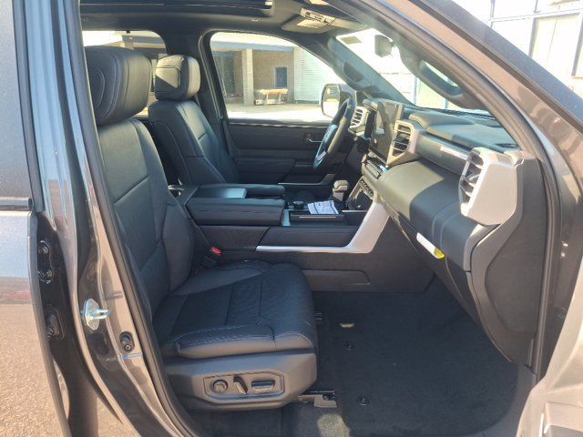 2026 Toyota Tundra Platinum - 23085806 - 30