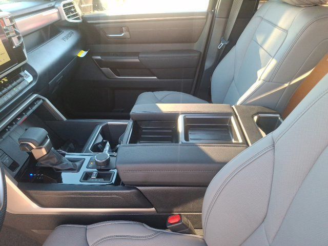 2026 Toyota Tundra SR5 - 23081358 - 23