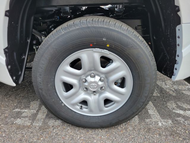 2026 Toyota Tundra 2WD SR CrewMax 5.5' Bed - 22989757 - 13