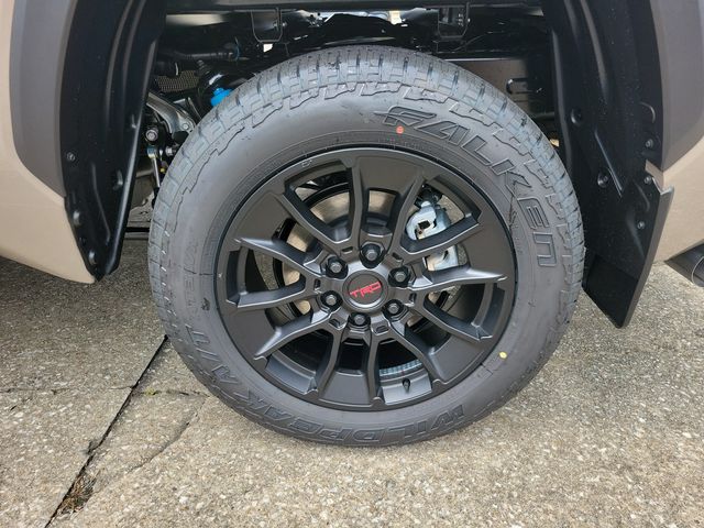 2026 Toyota Tundra 4WD Limited CrewMax 5.5' Bed - 23042144 - 13