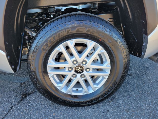 2026 Toyota Tundra 4WD SR5 CrewMax 5.5' Bed - 22978989 - 13