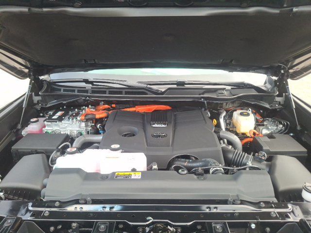 2026 Toyota Tundra i-FORCE MAX Platinum - 23085274 - 28