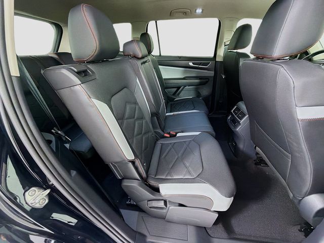2026 Volkswagen Atlas 2.0T Peak Edition 4MOTION - 22988179 - 28