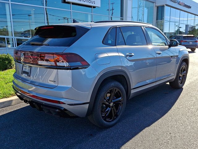 2026 Volkswagen Atlas Cross Sport 2.0T SEL R-Line Black 4MOTION - 22928315 - 5