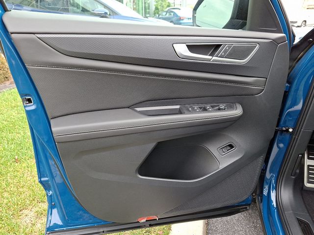 2026 Volkswagen Atlas Cross Sport 2.0T SEL R-Line Black 4MOTION - 22938006 - 10