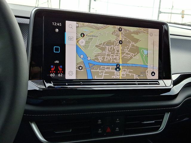 2026 Volkswagen Atlas Cross Sport 2.0T SEL R-Line Black 4MOTION - 22938006 - 15