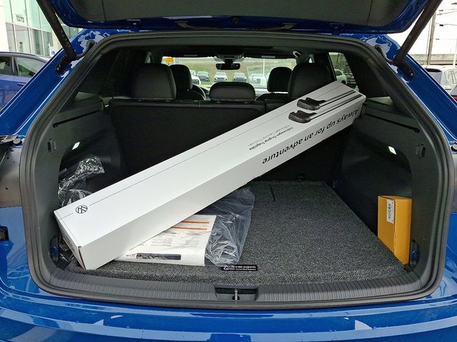 2026 Volkswagen Atlas Cross Sport 2.0T SEL R-Line Black 4MOTION - 22938006 - 20