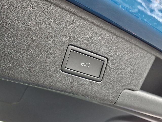 2026 Volkswagen Atlas Cross Sport 2.0T SEL R-Line Black 4MOTION - 22938006 - 21