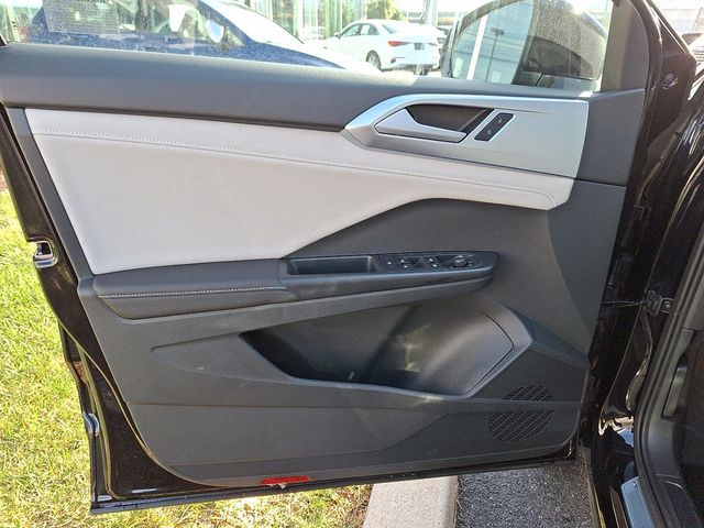 2026 Volkswagen Taos SE 4MOTION - 22953472 - 11