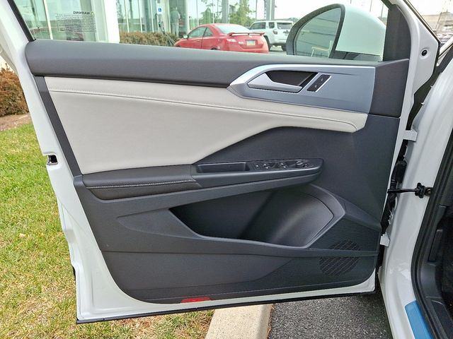 2026 Volkswagen Taos SE 4MOTION - 22958876 - 10