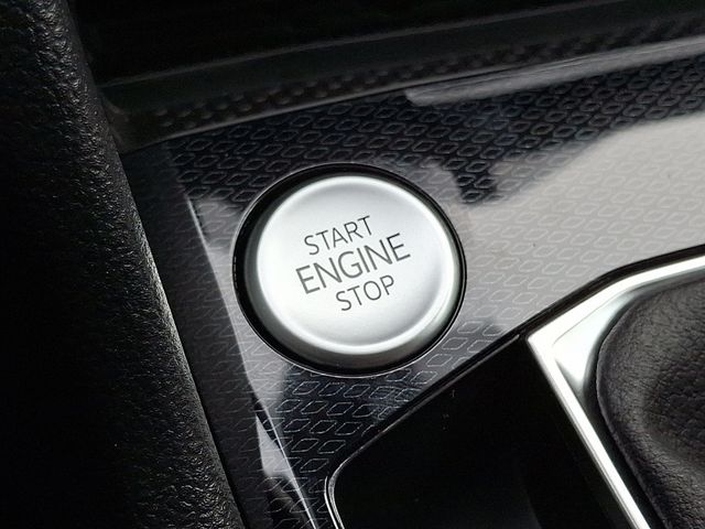 2026 Volkswagen Taos SE 4MOTION - 22958876 - 17