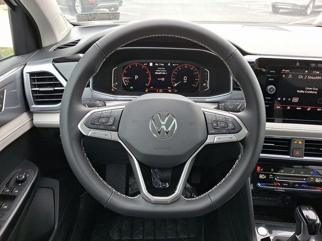 2026 Volkswagen Taos SEL 4MOTION - 22958166 - 17