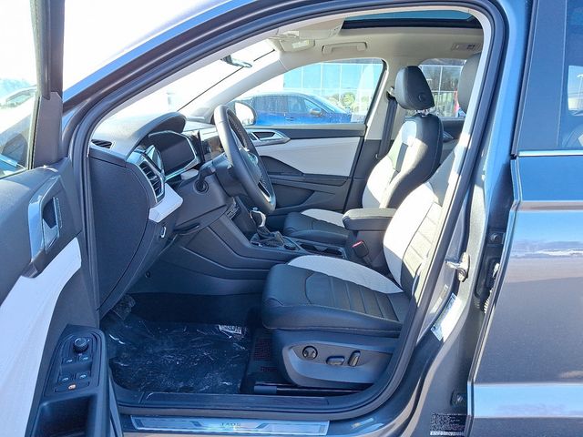 2026 Volkswagen Taos SEL 4MOTION - 22972388 - 10