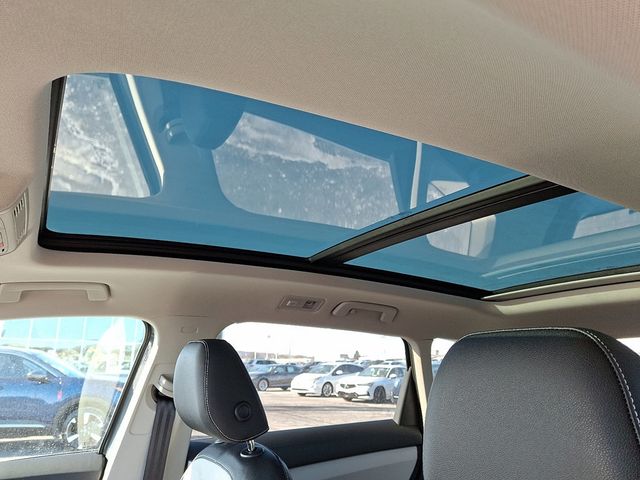 2026 Volkswagen Taos SEL 4MOTION - 22972388 - 11