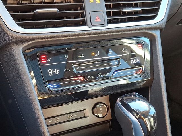 2026 Volkswagen Taos SEL 4MOTION - 22972388 - 13