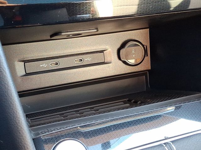 2026 Volkswagen Taos SEL 4MOTION - 22972388 - 18