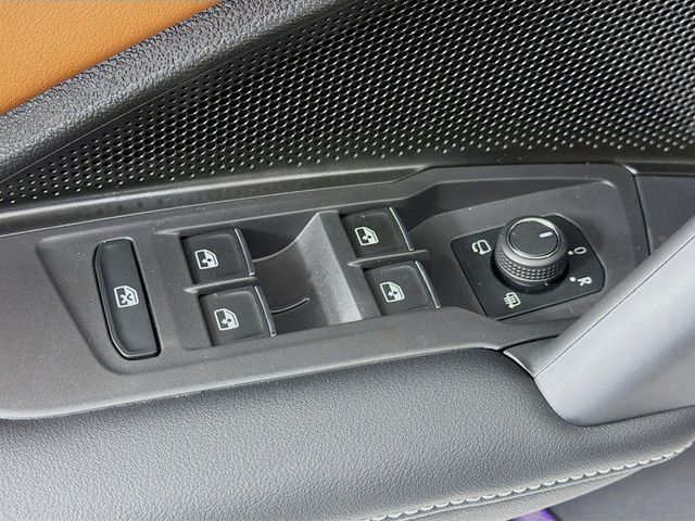 2026 Volkswagen Tiguan 2.0T SEL R-Line Turbo 4MOTION - 22989568 - 18