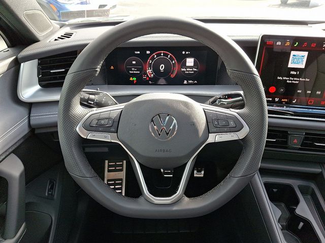 2026 Volkswagen Tiguan 2.0T SE R-Line Black 4MOTION - 22942749 - 16