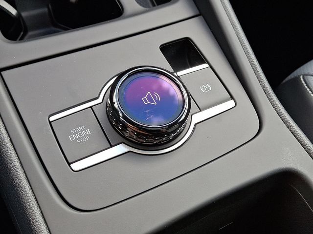 2026 Volkswagen Tiguan 2.0T SE R-Line Black 4MOTION - 22942749 - 17