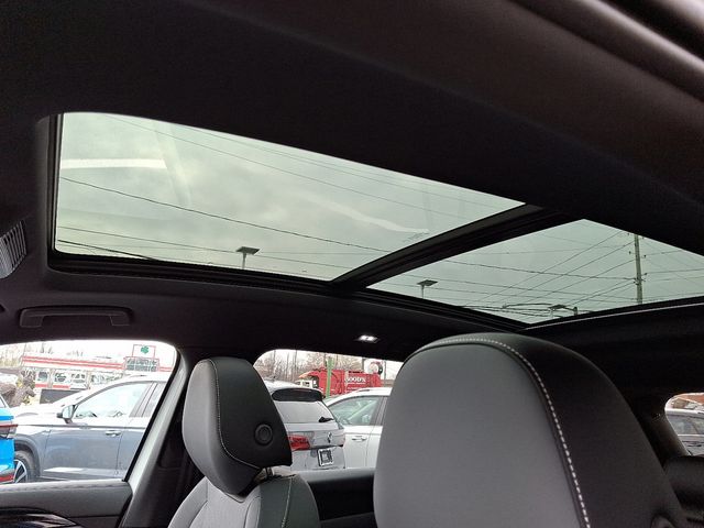 2026 Volkswagen Tiguan 2.0T SE R-Line Black 4MOTION - 22942751 - 12