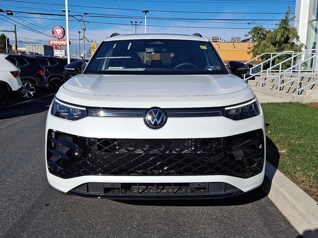 2026 Volkswagen Tiguan 2.0T SE R-Line Black 4MOTION - 22950803 - 1