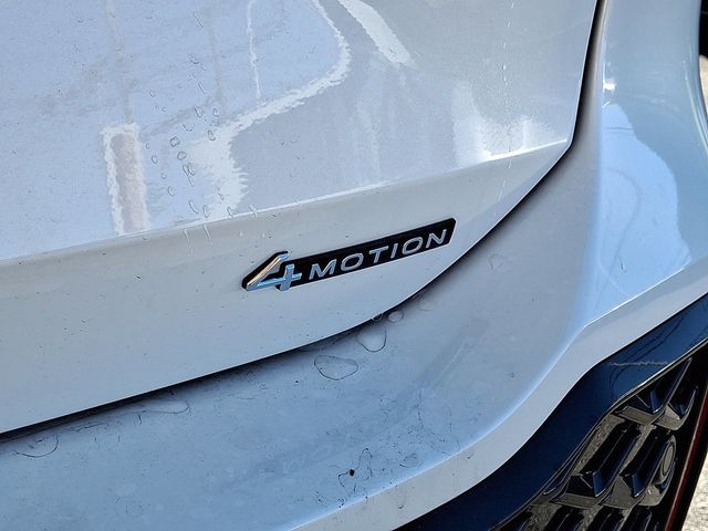 2026 Volkswagen Tiguan 2.0T SE R-Line Black 4MOTION - 22972599 - 24