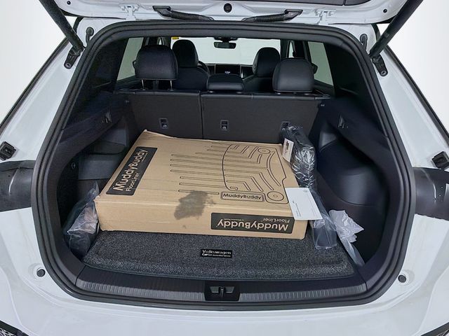 2026 Volkswagen Tiguan 2.0T SE R-Line Black 4MOTION - 22972599 - 26