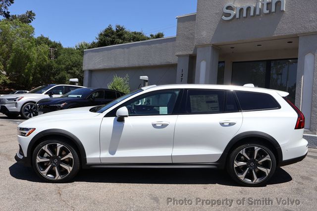 2026 Volvo V60 Cross Country B5 AWD Plus - 22887884 - 1