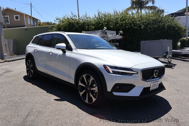 2026 Volvo V60 Cross Country B5 AWD Plus - 22887884 - 6