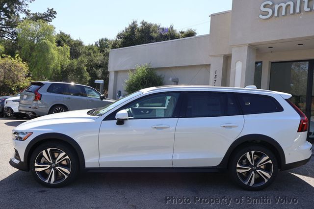 2026 Volvo V60 Cross Country B5 AWD Plus - 23034338 - 1