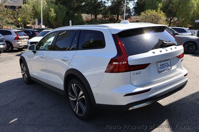 2026 Volvo V60 Cross Country B5 AWD Plus - 23034338 - 2