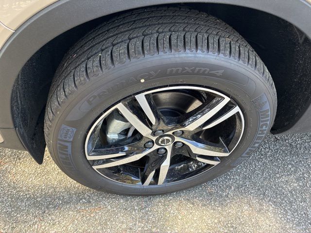 2026 Volvo XC40 B4 FWD Core - 22985346 - 11