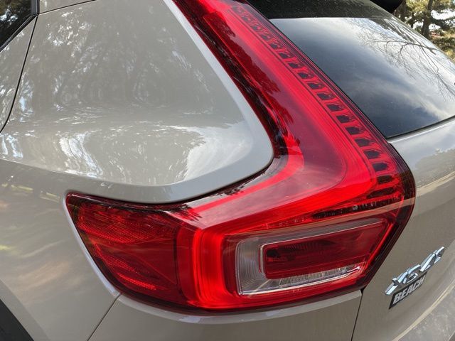 2026 Volvo XC40 B4 FWD Core - 22985346 - 13