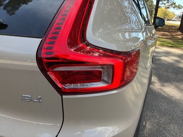 2026 Volvo XC40 B4 FWD Core - 22985346 - 14