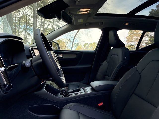 2026 Volvo XC40 B4 FWD Core - 22985346 - 21