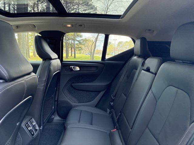 2026 Volvo XC40 B4 FWD Core - 22985346 - 22