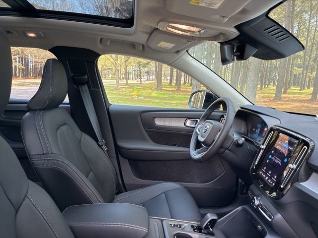 2026 Volvo XC40 B4 FWD Core - 22985346 - 23